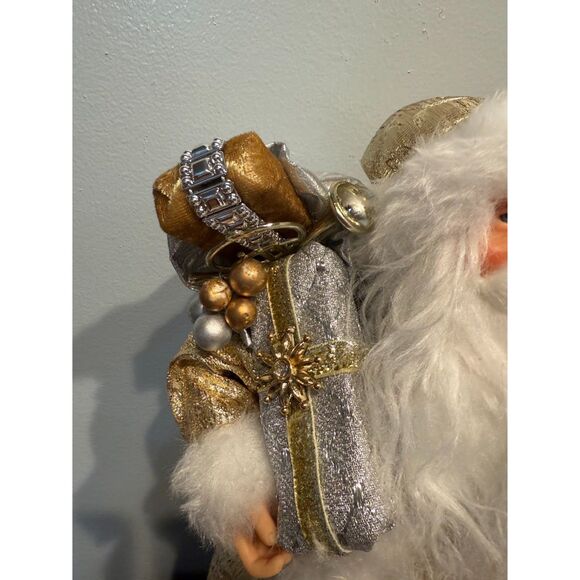 Ashland Christmas Santa - Picture 2 of 4